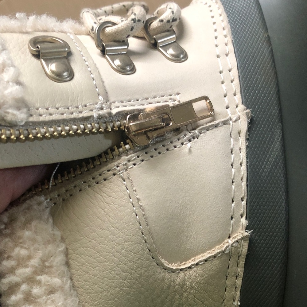 Sperry boots - Picture 14 of 14